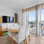 1 Bedroom Stunning In Podsolarsko *