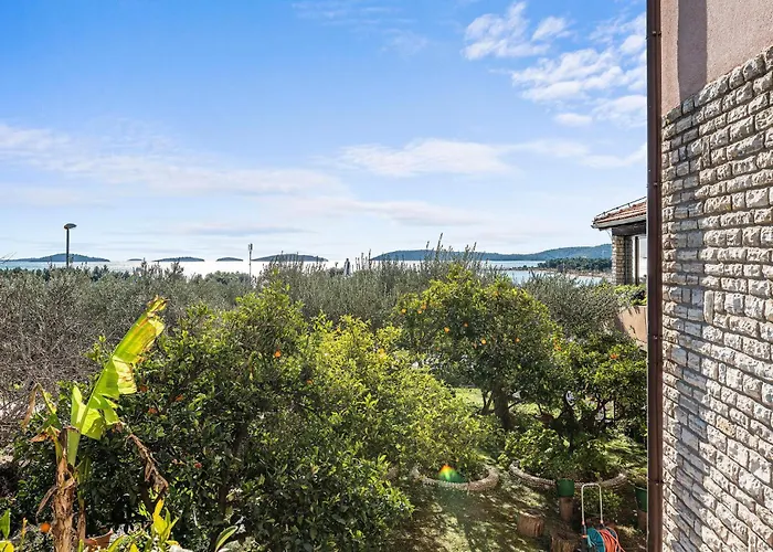 Amazing In Podsolarsko Apartamento Razine