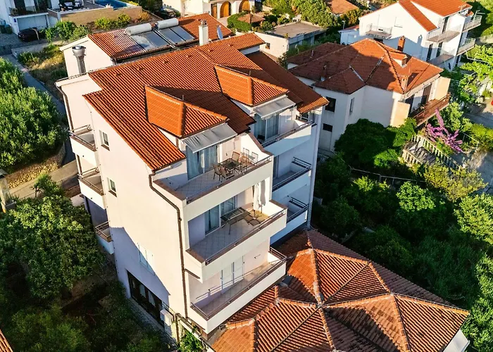 Amazing In Podsolarsko *